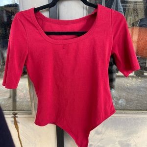 BODYSUIT - red short sleeve